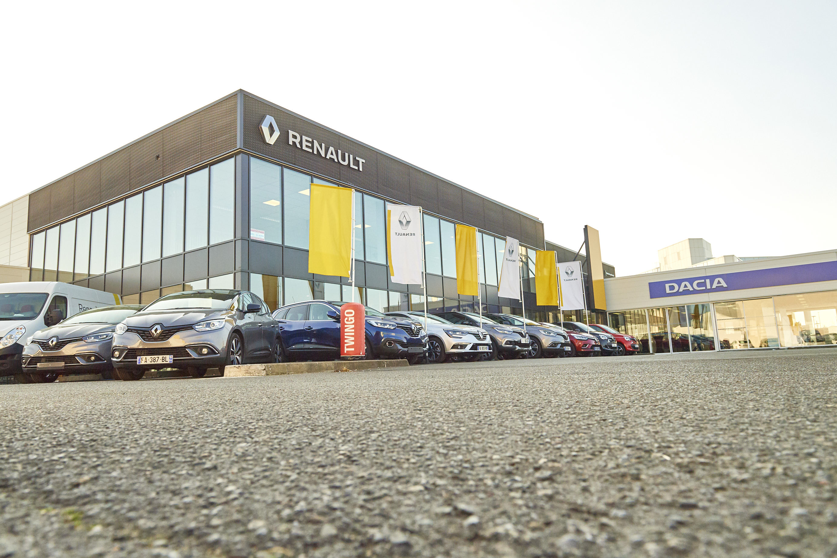 Presentation de EDENAUTO RENAULT BAYONNE - La Centrale