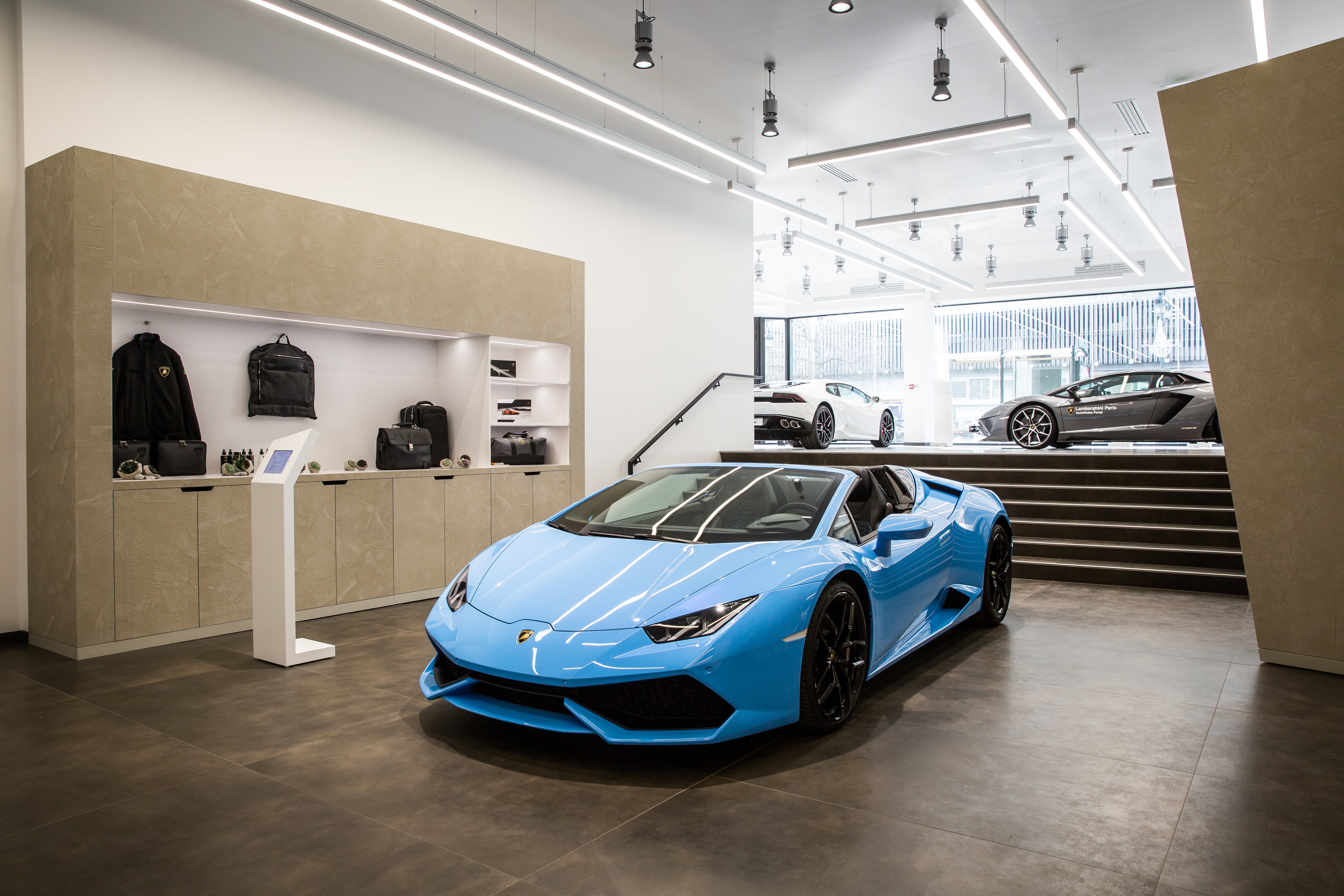 Présentation de la société - LAMBORGHINI PARIS